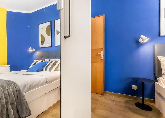 Mondrian House Apartment Rom