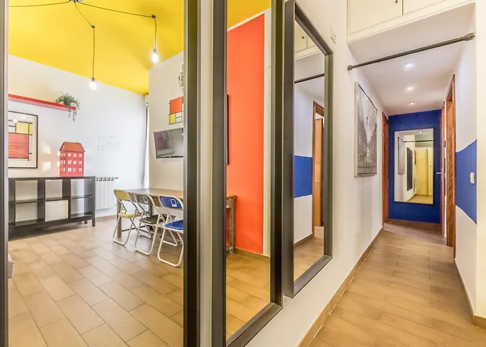 Apartment Mondrian House